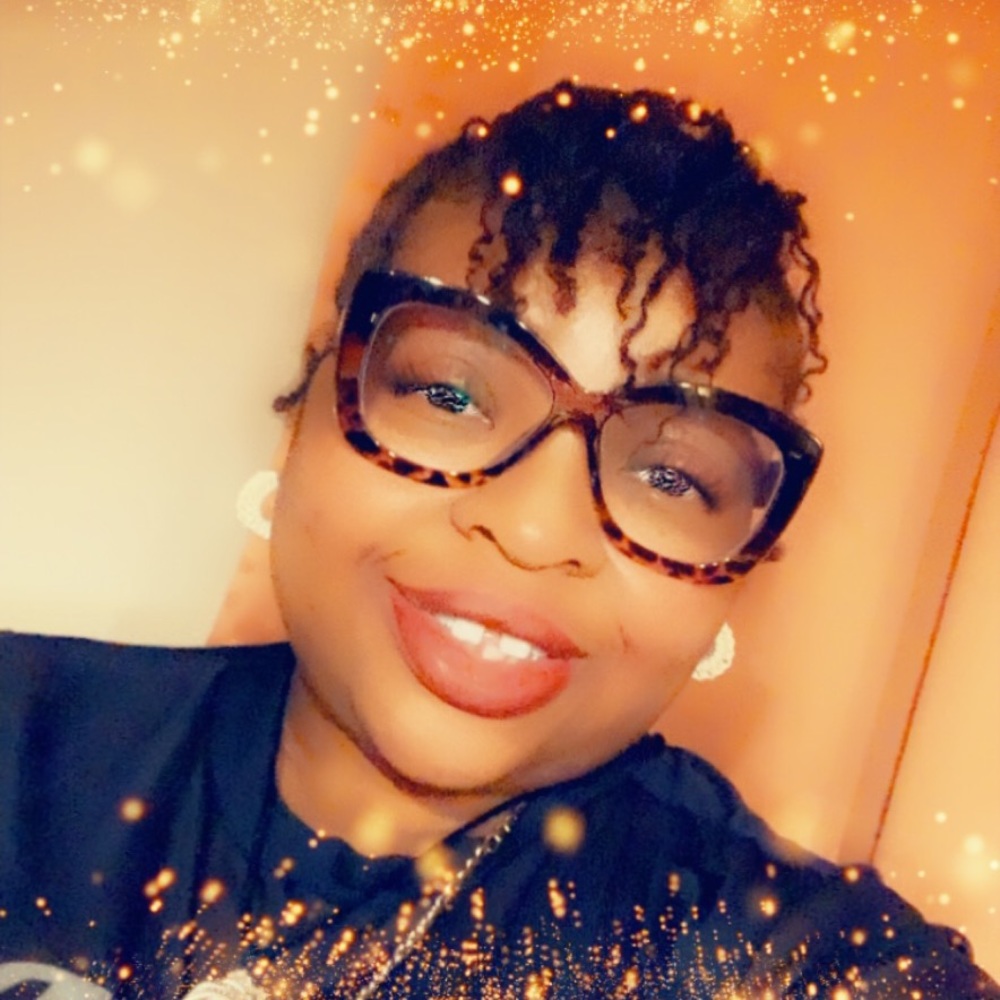 Meet your Posher, Benisha